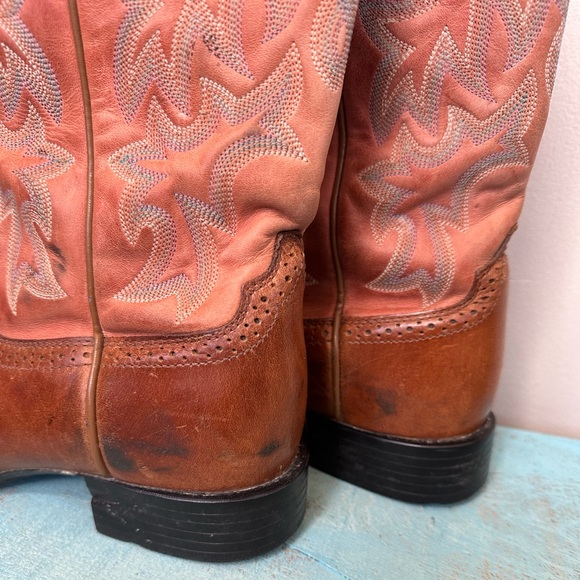 Brownish Pink Women’s Ariat Boots. Size 9 - Picture 4 of 7